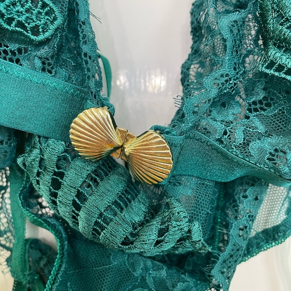 EUC Venus lingerie full set, XXL/XL - Picture 9 of 10